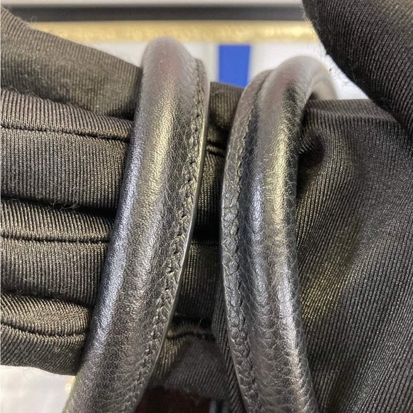 Chanel Executive Neo Grained Mini - Picture 4 of 17